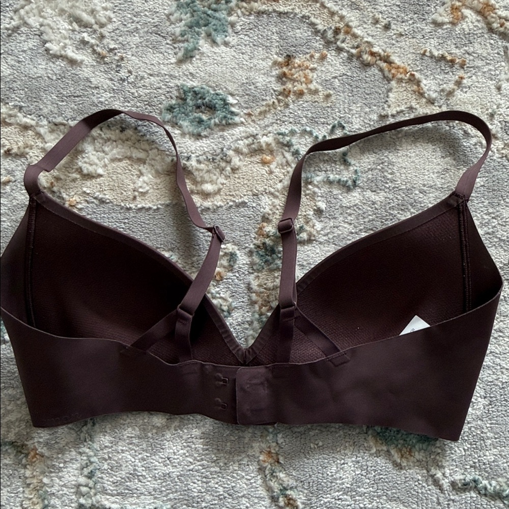 Lululemon take shape bra - Picture 2 of 3
